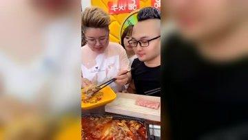 娱乐吃瓜酱轻断食,娱乐吃瓜酱带你轻松瘦身